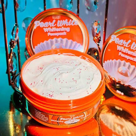 Glow Industry Pearl White Whitening Facepack