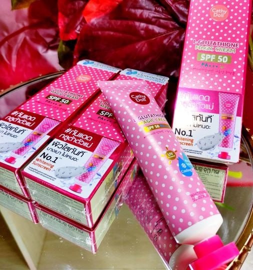 Cathy Doll SPF 50 L-Glutathione Magic Whitening Sunscreen (60ml)
