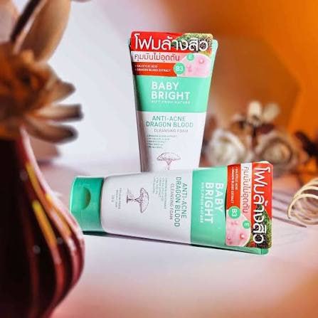 Baby Bright Anti-acne Dragon Blood Cleansing Foam-120g